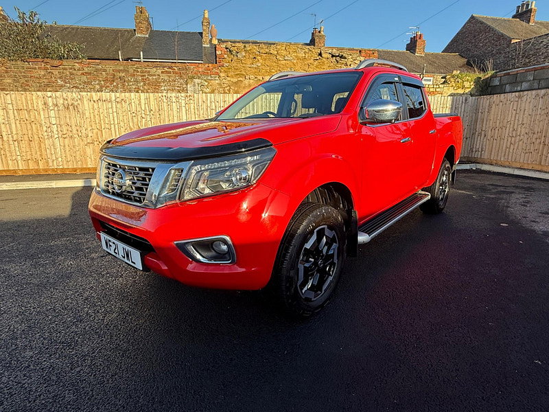 Nissan Navara 2.3 dCi Tekna Auto 4WD Euro 6 4dr
