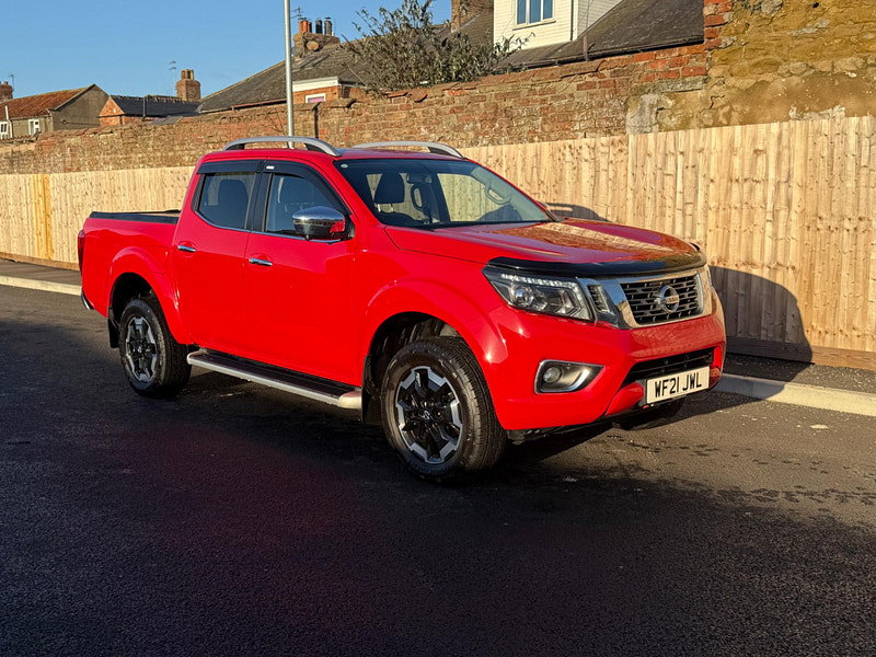 Nissan Navara 2.3 dCi Tekna Auto 4WD Euro 6 4dr