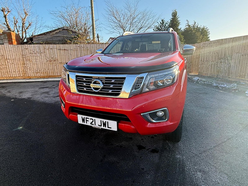 Nissan Navara 2.3 dCi Tekna Auto 4WD Euro 6 4dr