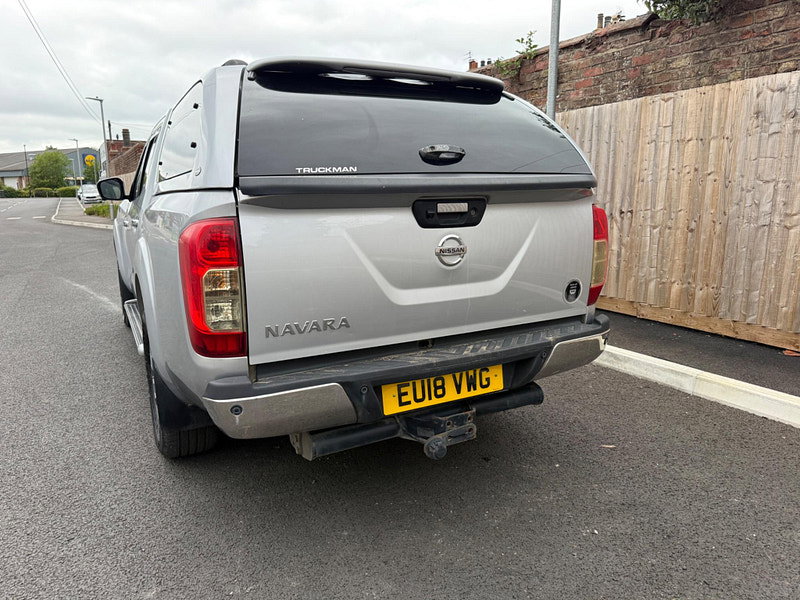 Nissan Navara 2.3 dCi Tekna Auto 4WD Euro 6 4dr
