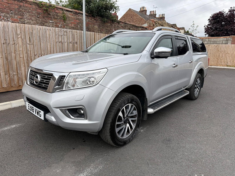 Nissan Navara 2.3 dCi Tekna Auto 4WD Euro 6 4dr