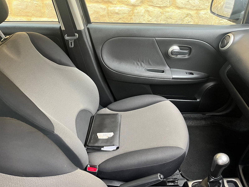 Nissan Note 1.4 16V Visia Euro 4 5dr