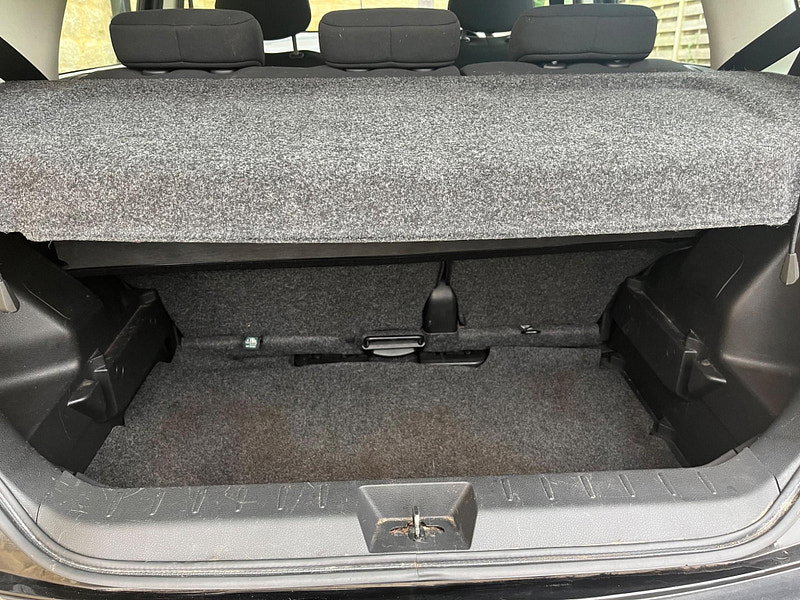 Nissan Note 1.4 16V Visia Euro 4 5dr