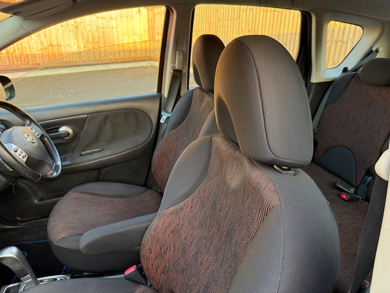 Nissan Note 1.6 16V Acenta Auto Euro 4 5dr