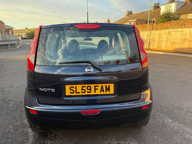 Nissan Note 1.6 16V Acenta Auto Euro 4 5dr