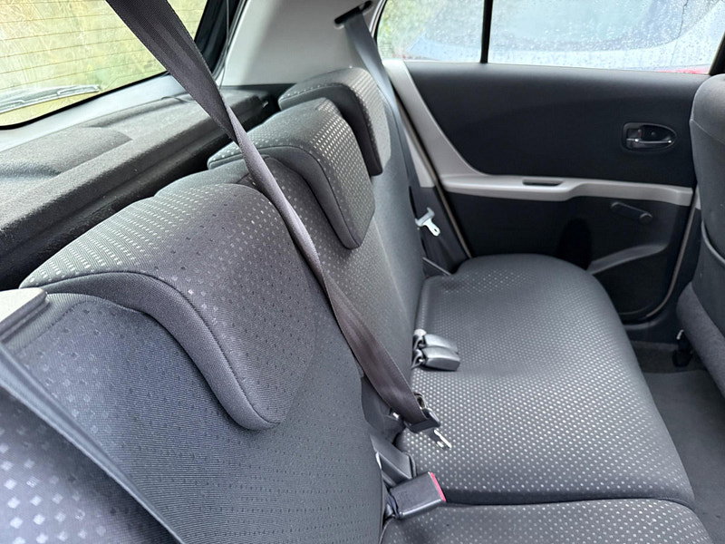 Toyota Yaris 1.33 Dual VVT-i TR Euro 4 (s/s) 5dr