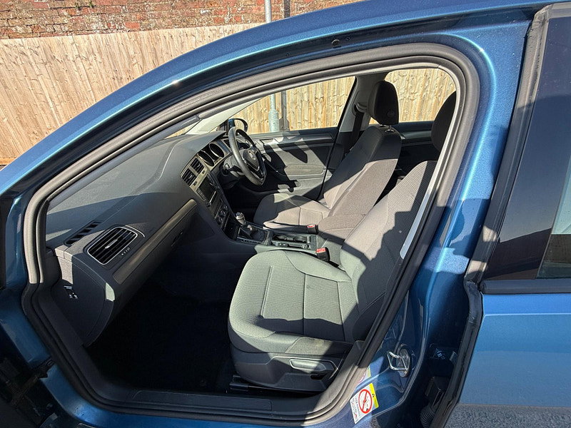 Volkswagen Golf 1.4 TSI BlueMotion Tech SE Euro 5 (s/s) 5dr
