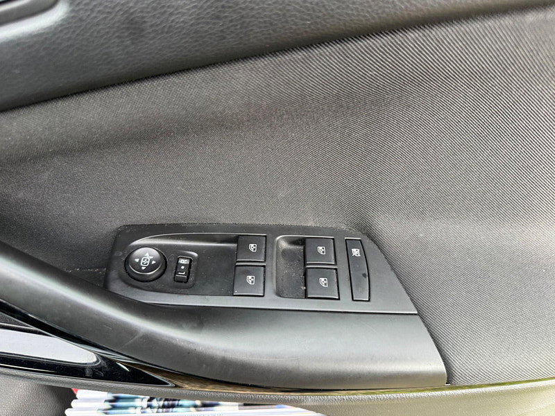 Vauxhall Astra 1.4i Turbo SRi Euro 6 5dr