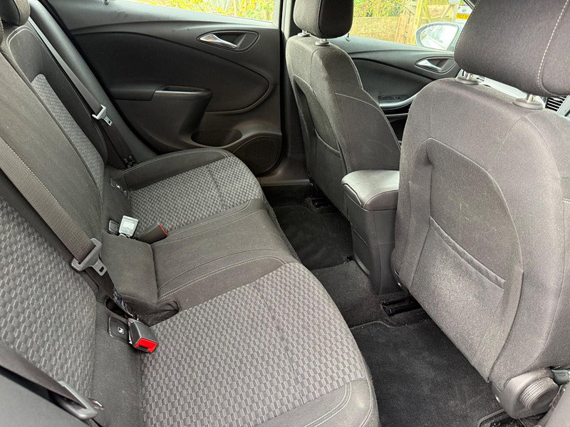 Vauxhall Astra 1.4i Turbo SRi Euro 6 5dr
