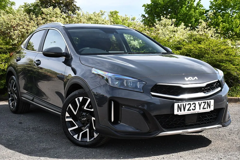 2023 Kia XCeed 1.5 T-GDi 3 SUV 5dr Petrol Manual Euro 6 (s/s) (158 bhp) — photo 1 of 31