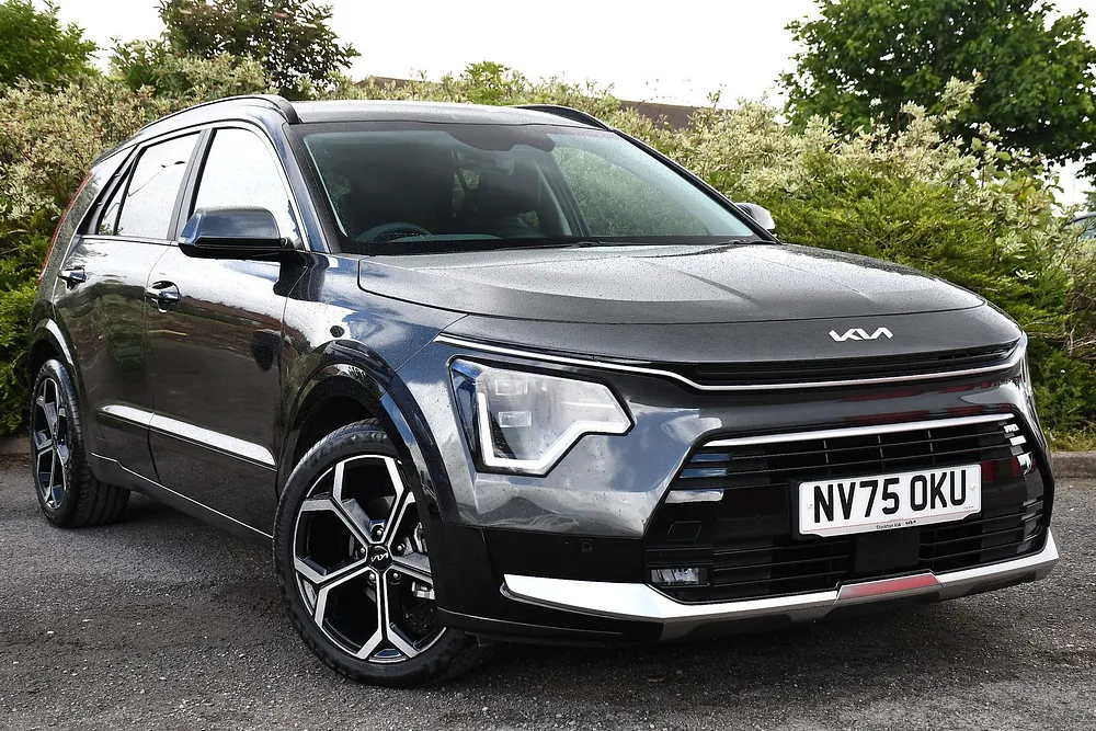 2026 Kia Niro 1.6h GDi Evolve SUV 5dr Petrol Hybrid DCT Euro 6 (s/s) (136 bhp) — photo 1 of 31