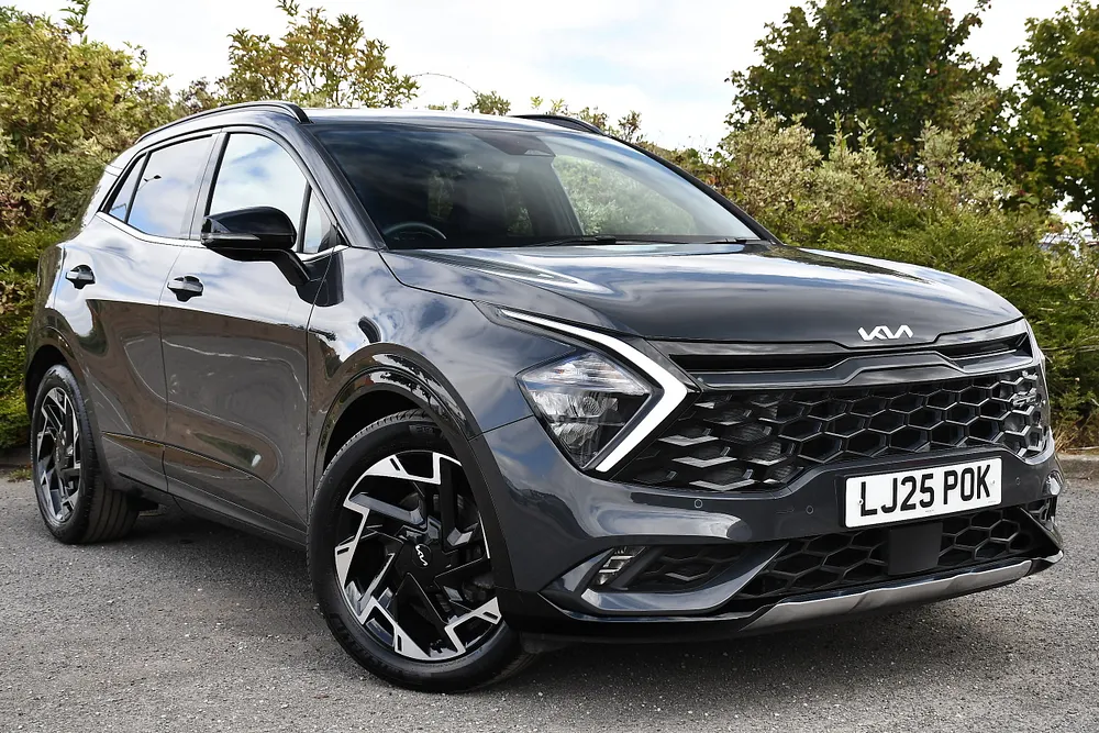 2025 Kia Sportage 1.6 T-GDi MHEV GT-Line SUV 5dr Petrol Hybrid DCT Euro 6 (s/s) (157 bhp) — photo 1 of 31