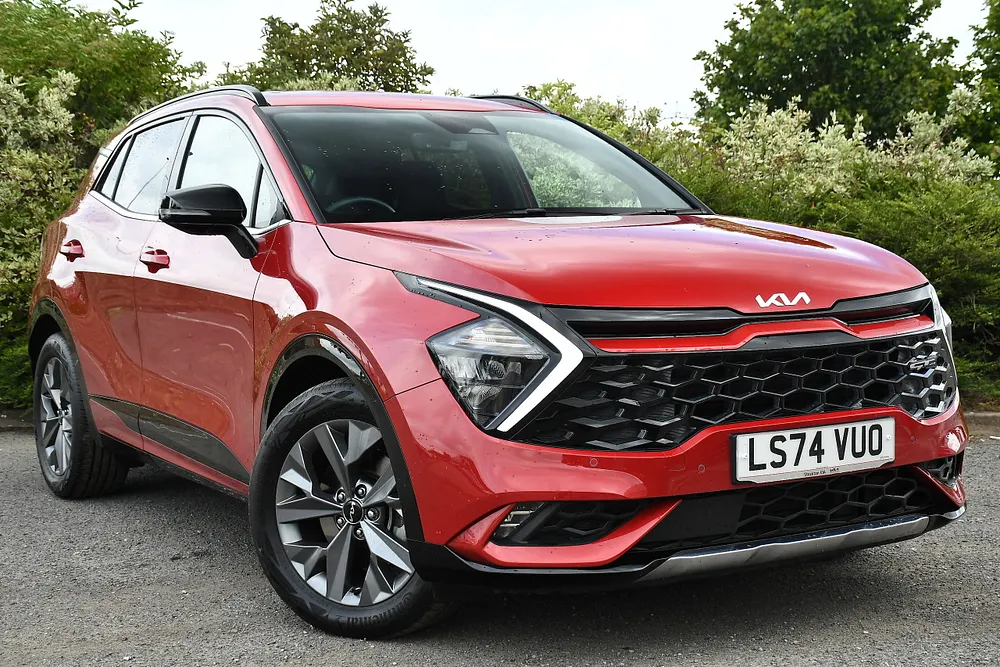 2024 Kia Sportage 1.6 h T-GDi GT-Line SUV 5dr Petrol Hybrid Auto Euro 6 (s/s) (207 bhp) — photo 1 of 31