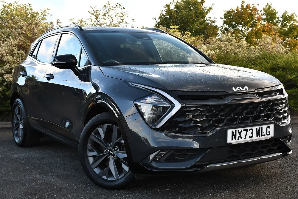 2023 Kia Sportage 1.6 h T-GDi GT-Line SUV 5dr Petrol Hybrid Auto Euro 6 (s/s) (226 bhp) — photo 1 of 28