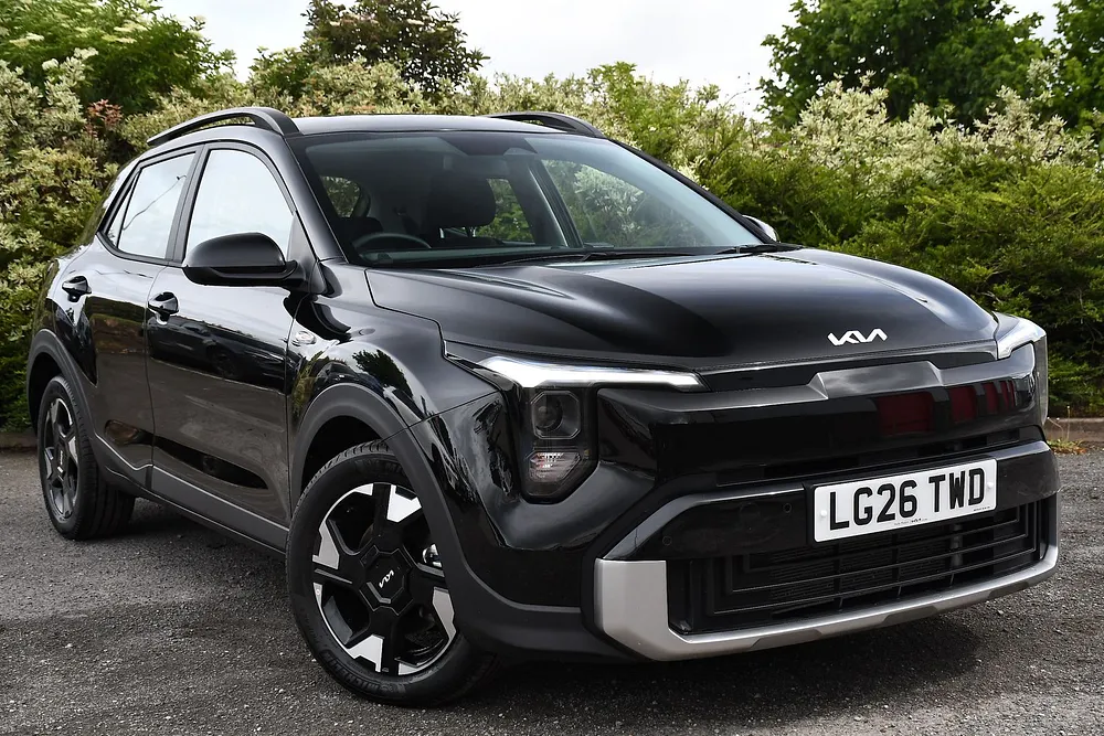 2026 Kia Stonic 1.0 T-GDi Pure SUV 5dr Petrol DCT Euro 6 (s/s) (98 bhp) — photo 1 of 31