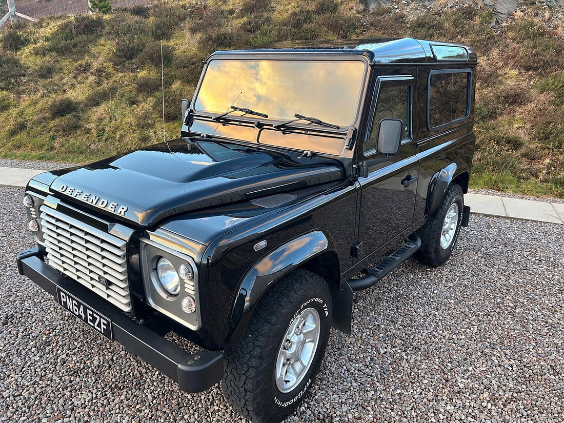 2014 Land Rover Defender 90 2.2 TDCi XS Station Wagon 4WD SWB Euro 5 3dr