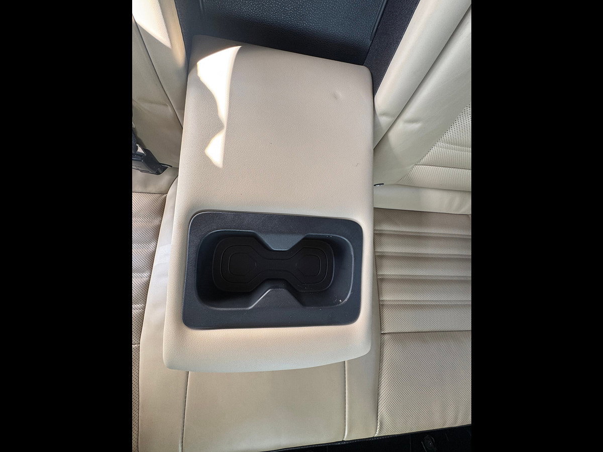SSANGYONG TIVOLI XLV 1.6D ULTIMATE EURO 6 5DR 9,428 2019 MANUAL DIESEL 50,342 MI...