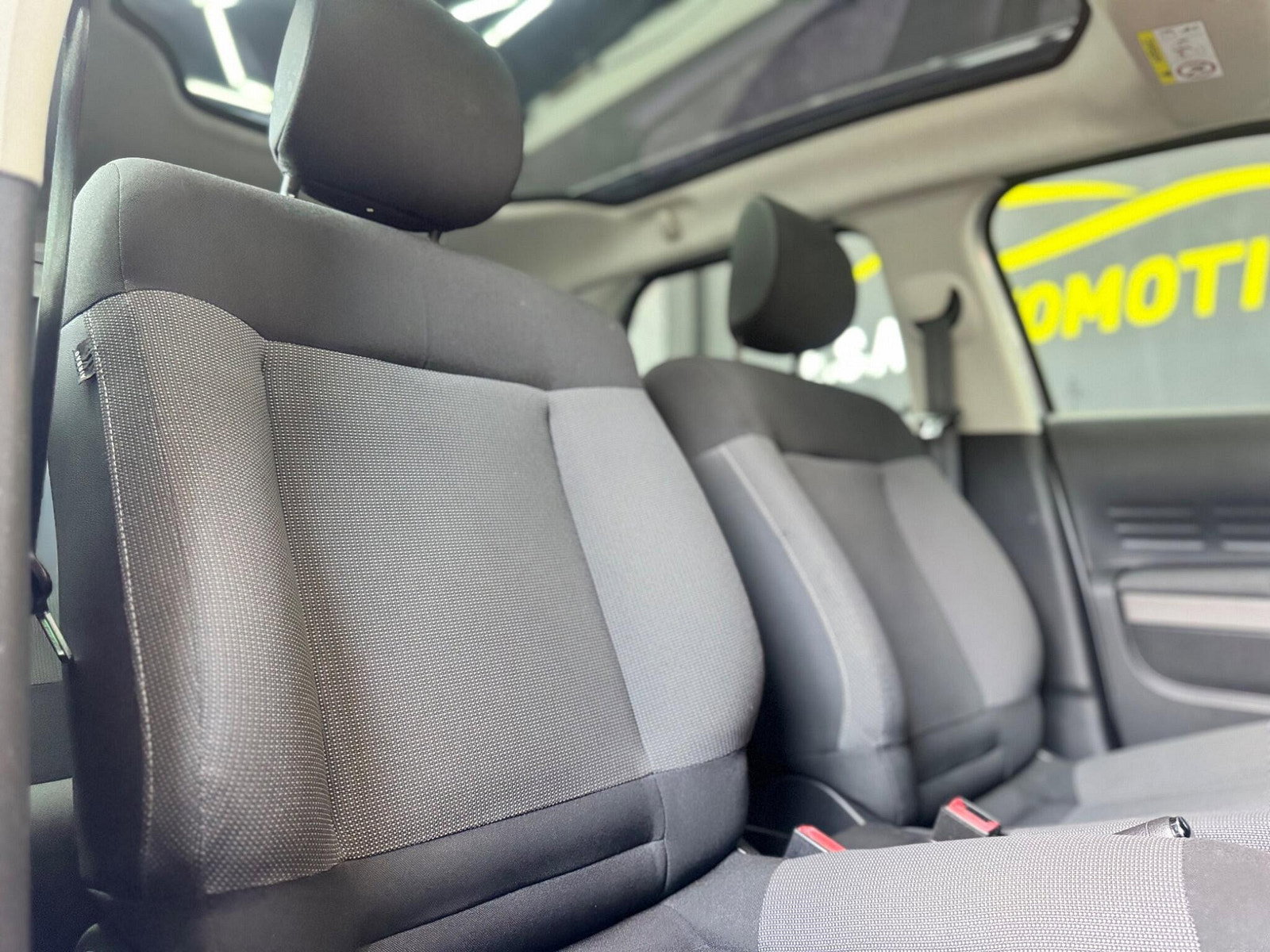 Citroen C4 Cactus 1.2 PureTech Feel Euro 6 (s/s) 5dr 5dr Manual 2015
