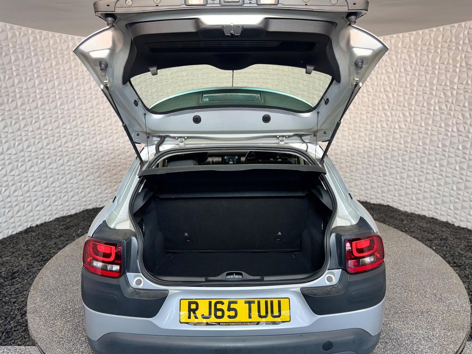 Citroen C4 Cactus 1.2 PureTech Feel Euro 6 (s/s) 5dr 5dr Manual 2015