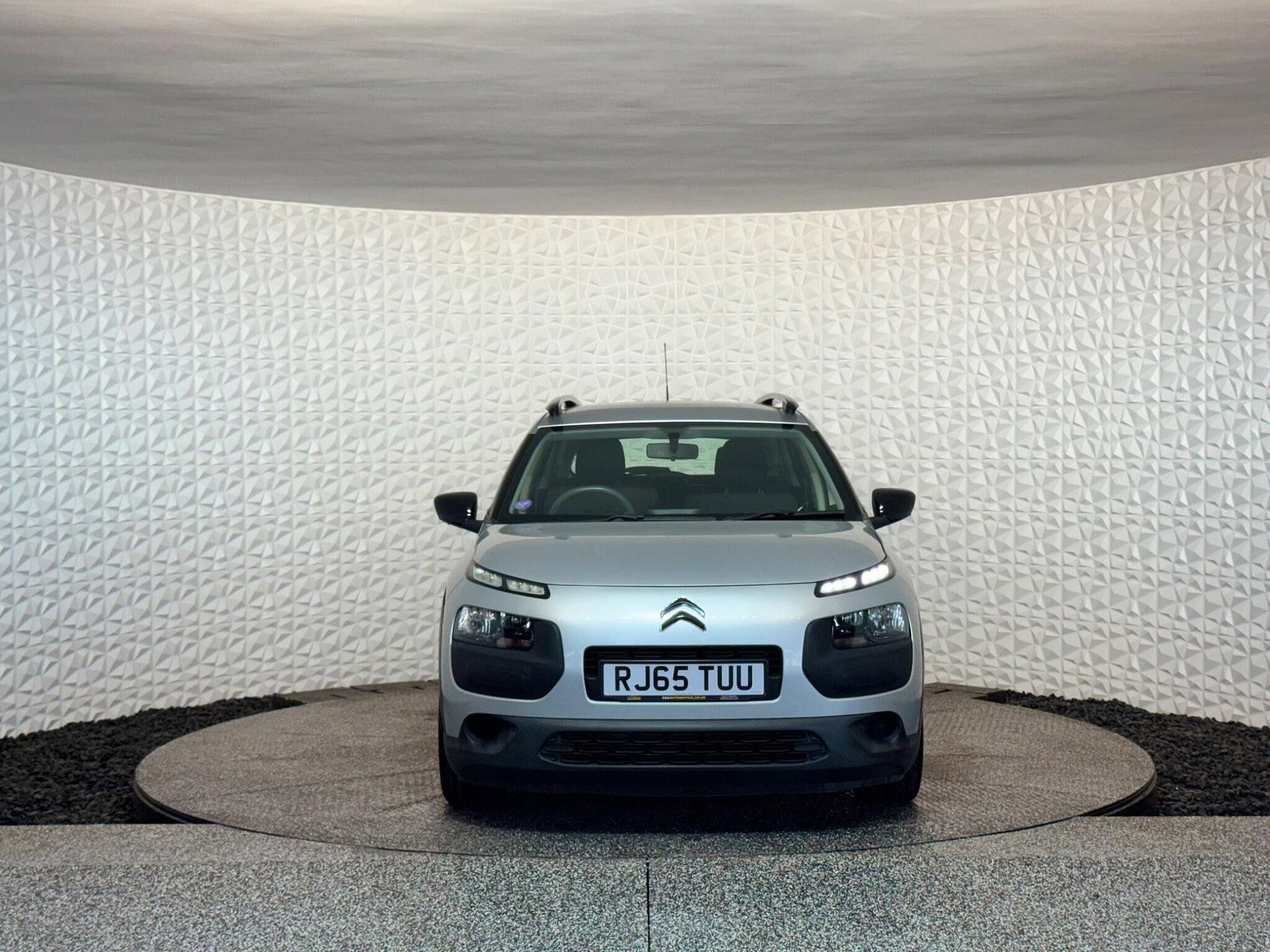 Citroen C4 Cactus 1.2 PureTech Feel Euro 6 (s/s) 5dr 5dr Manual 2015