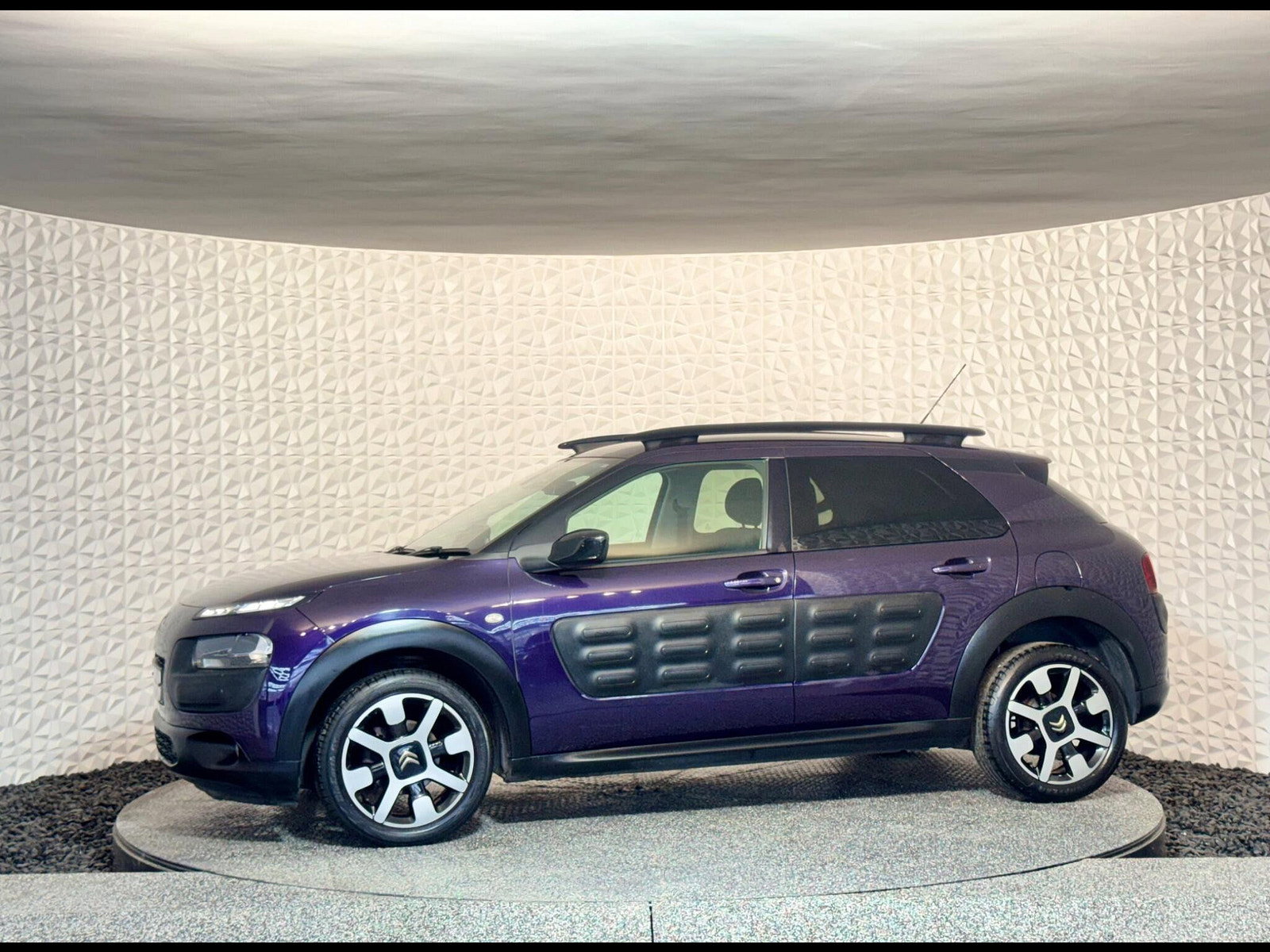 Citroen C4 Cactus 1.6 e-HDi Flair ETG6 Euro 5 (s/s) 5dr 5dr Automatic 2015