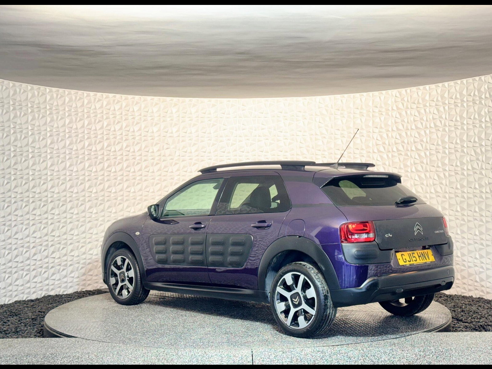 Citroen C4 Cactus 1.6 e-HDi Flair ETG6 Euro 5 (s/s) 5dr 5dr Automatic 2015