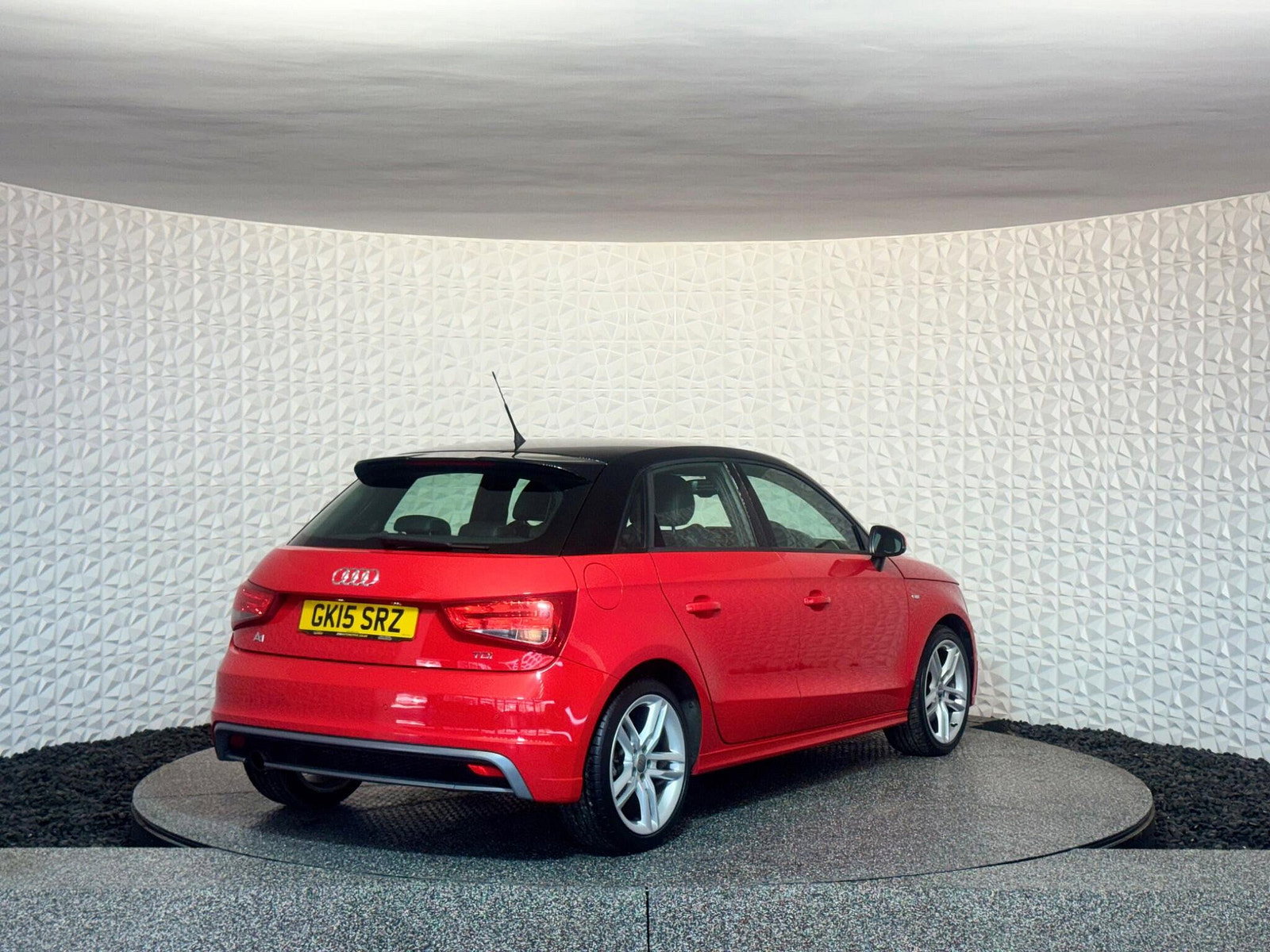 Audi A1 1.6 TDI S line Sportback Euro 5 (s/s) 5dr 5dr Manual 2015