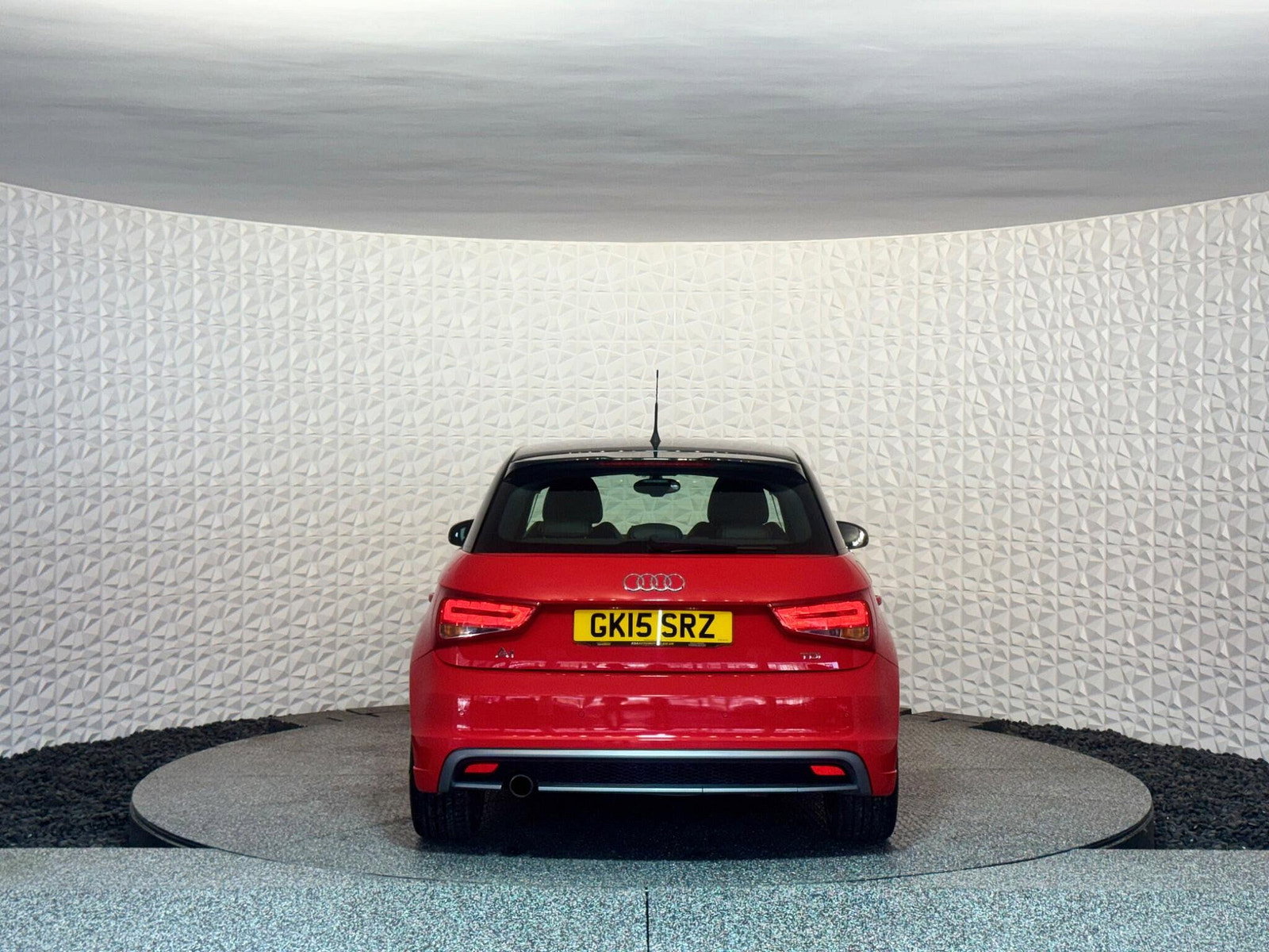 Audi A1 1.6 TDI S line Sportback Euro 5 (s/s) 5dr 5dr Manual 2015