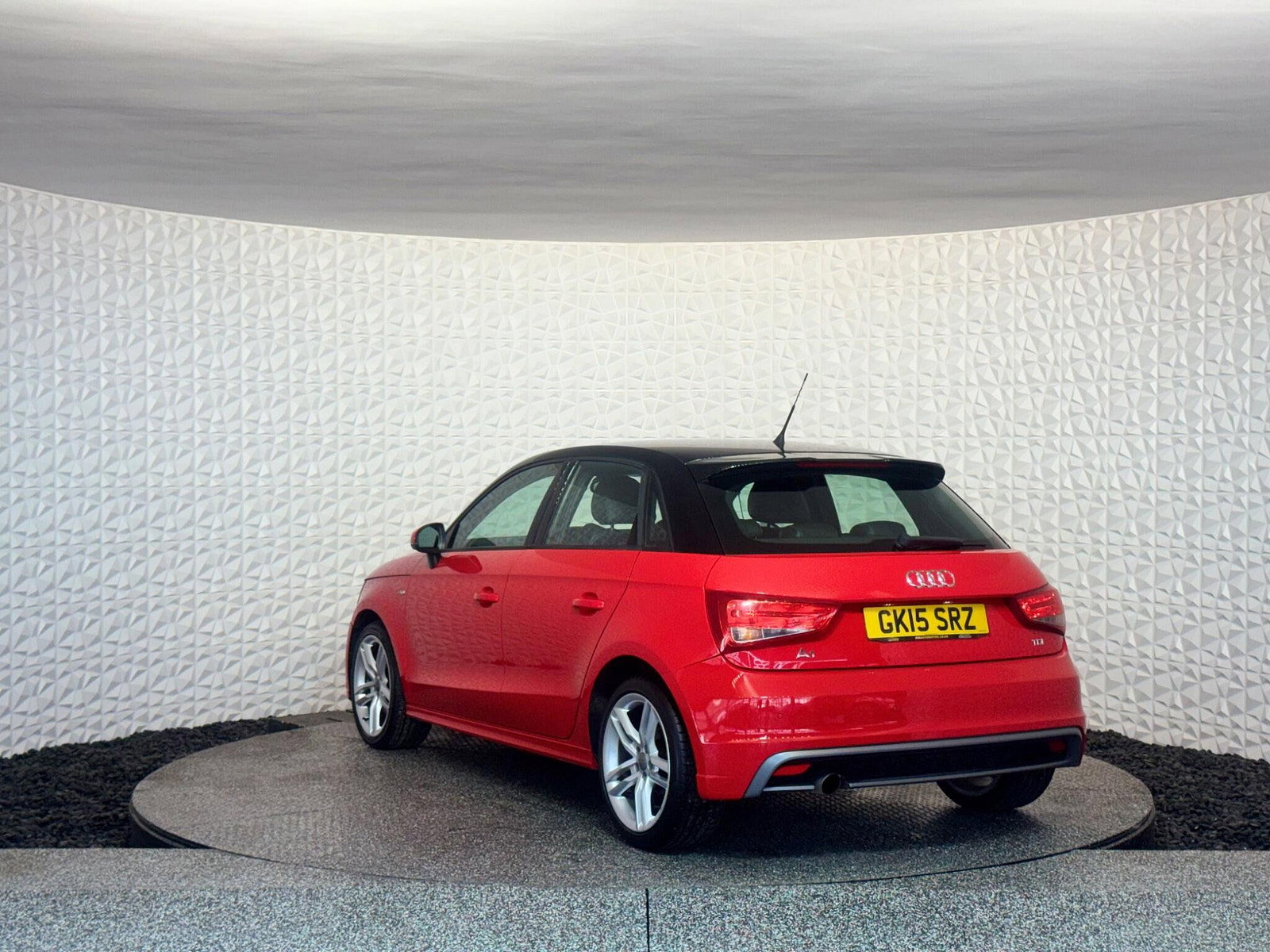 Audi A1 1.6 TDI S line Sportback Euro 5 (s/s) 5dr 5dr Manual 2015