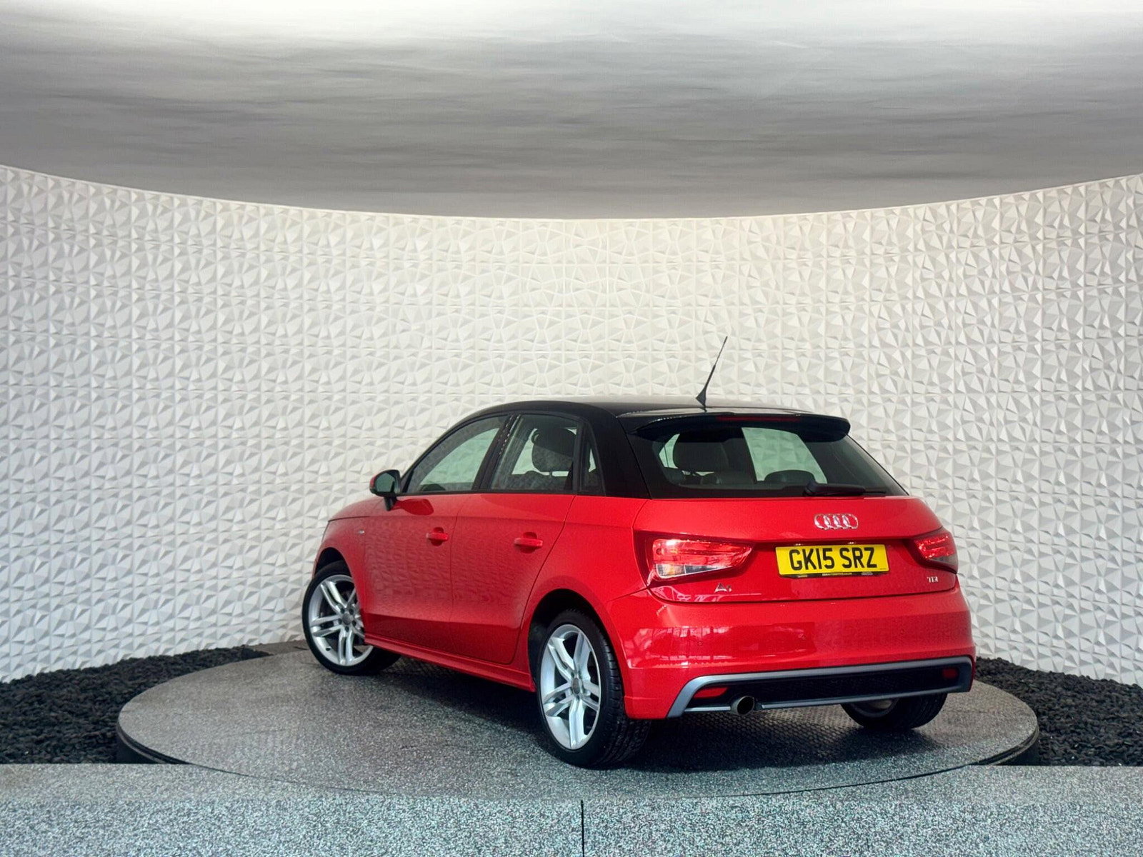 Audi A1 1.6 TDI S line Sportback Euro 5 (s/s) 5dr 5dr Manual 2015