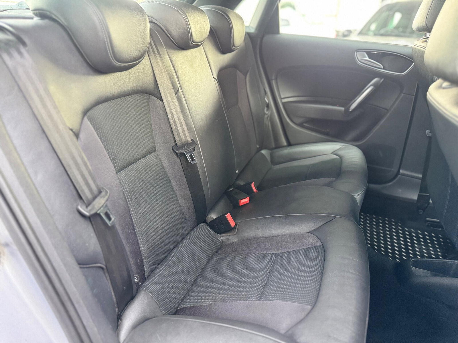 Audi A1 1.6 TDI S line Sportback Euro 6 (s/s) 5dr 5dr Manual 2016