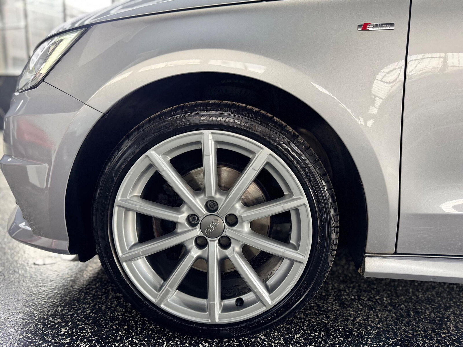 Audi A1 1.6 TDI S line Sportback Euro 6 (s/s) 5dr 5dr Manual 2016