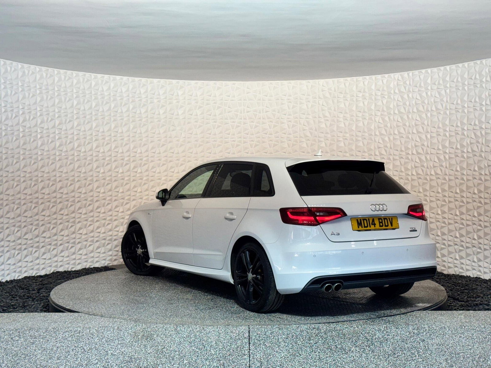 Audi A3 2.0 TDI S line Sportback S Tronic quattro Euro 6 (s/s) 5dr 5dr Automatic 2014