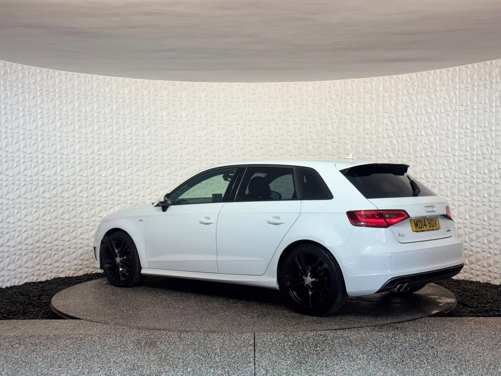 Audi A3 2.0 TDI S line Sportback S Tronic quattro Euro 6 (s/s) 5dr 5dr Automatic 2014
