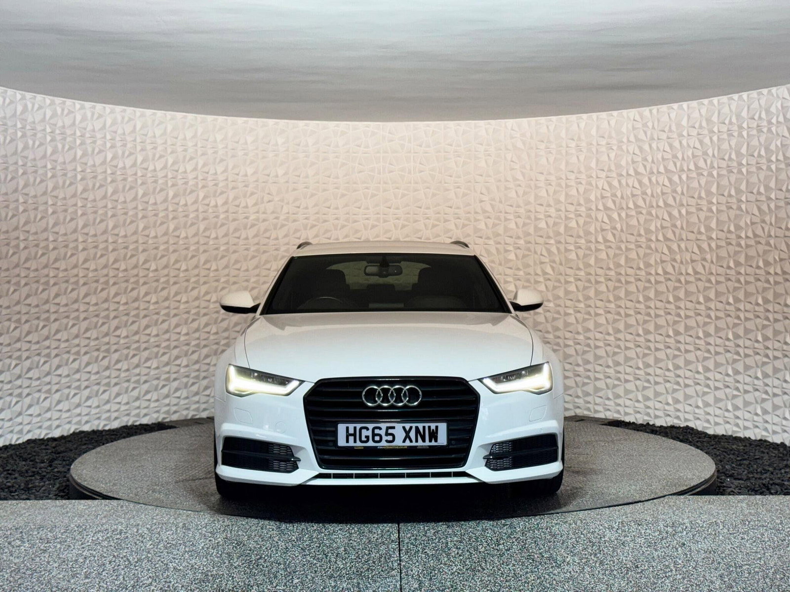 Audi A6 Avant 2.0 TDI ultra Black Edition S Tronic Euro 6 (s/s) 5dr 5dr Automatic 2015