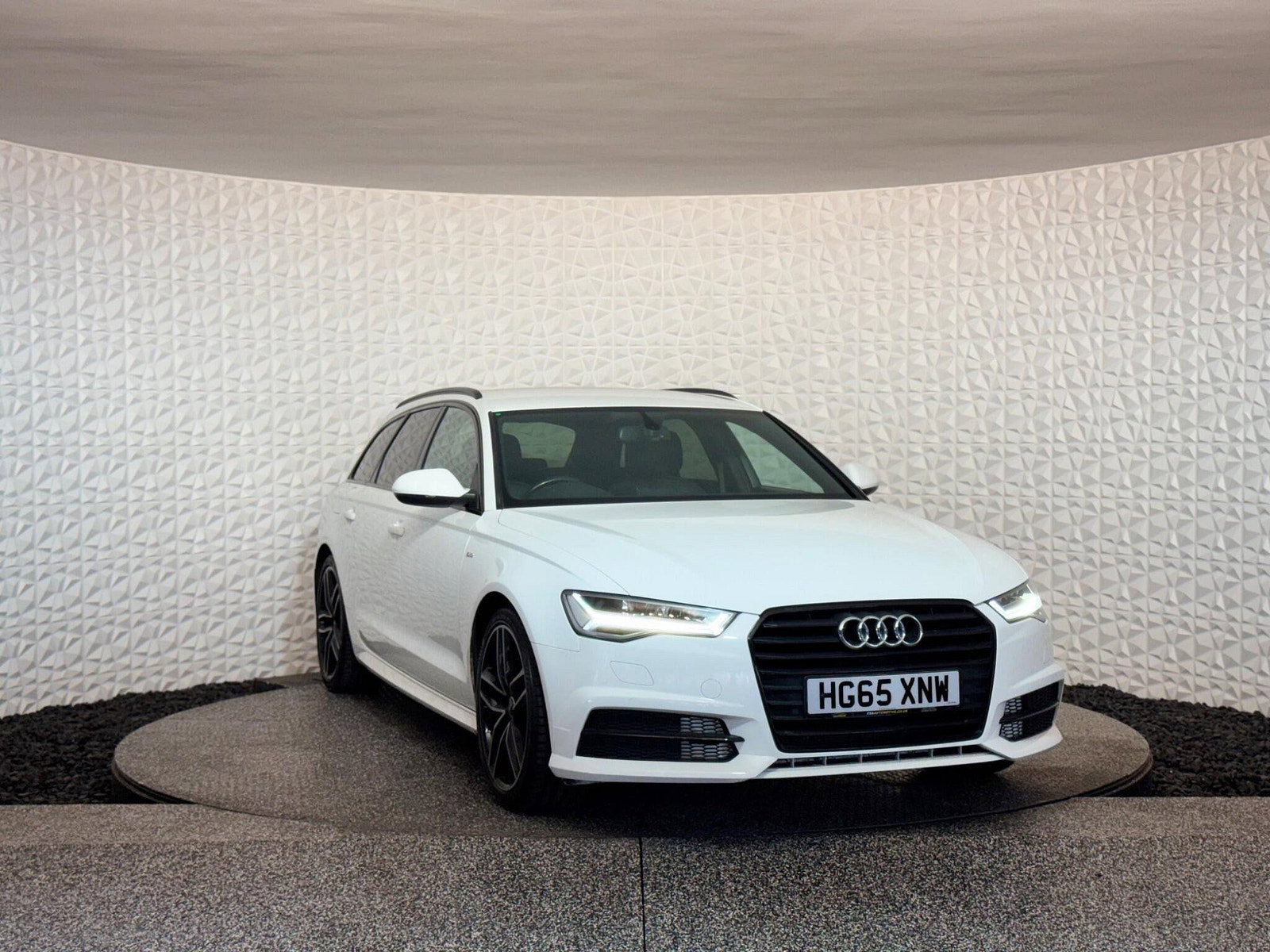 Audi A6 Avant 2.0 TDI ultra Black Edition S Tronic Euro 6 (s/s) 5dr 5dr Automatic 2015