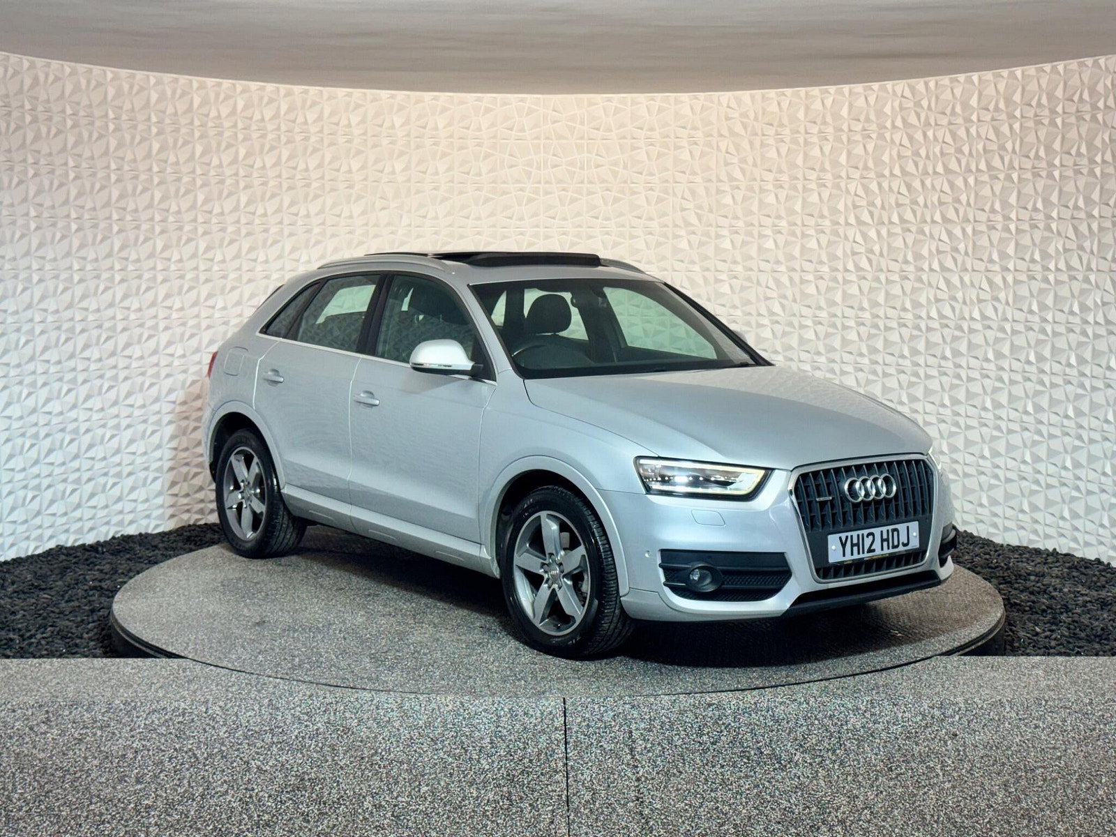 Audi Q3 2.0 TDI SE S Tronic quattro Euro 5 (s/s) 5dr 5dr Automatic 2012