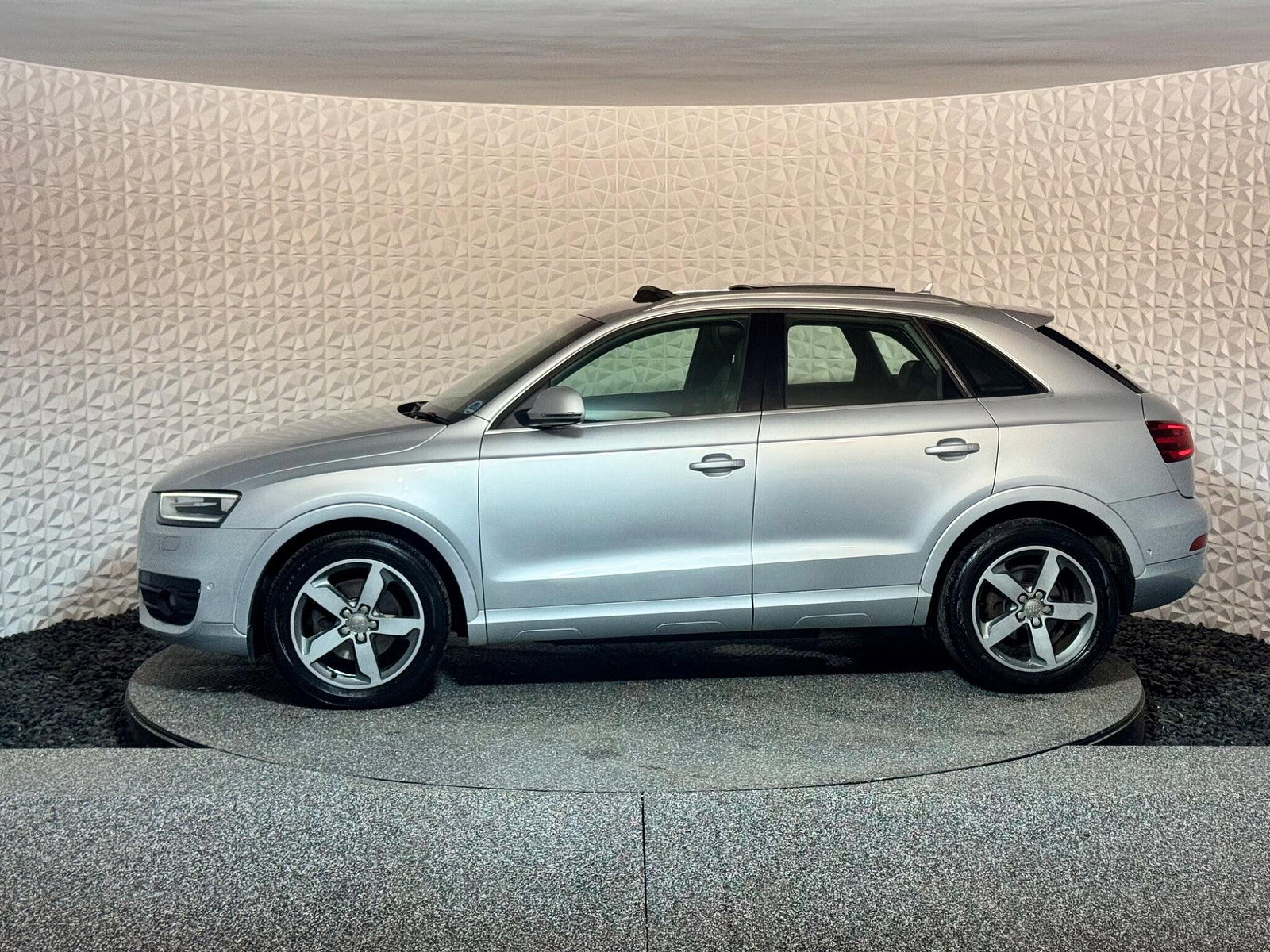 Audi Q3 2.0 TDI SE S Tronic quattro Euro 5 (s/s) 5dr 5dr Automatic 2012