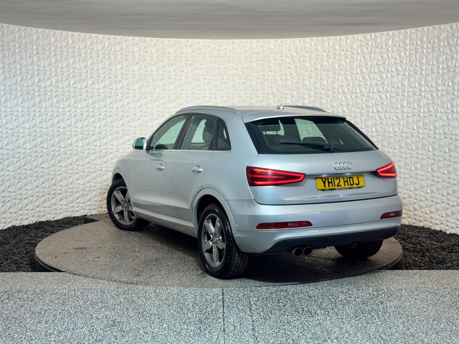 Audi Q3 2.0 TDI SE S Tronic quattro Euro 5 (s/s) 5dr 5dr Automatic 2012