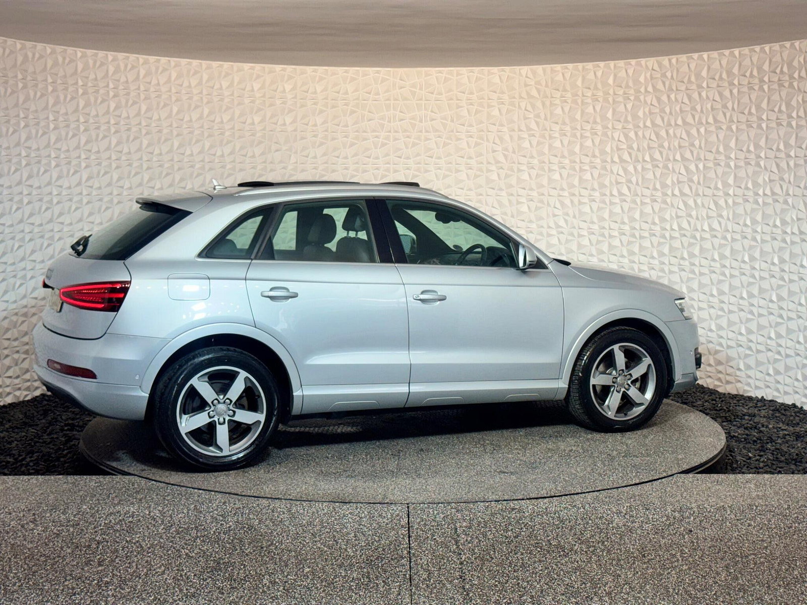 Audi Q3 2.0 TDI SE S Tronic quattro Euro 5 (s/s) 5dr 5dr Automatic 2012
