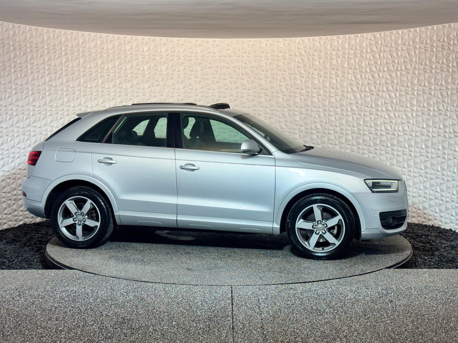 Audi Q3 2.0 TDI SE S Tronic quattro Euro 5 (s/s) 5dr 5dr Automatic 2012