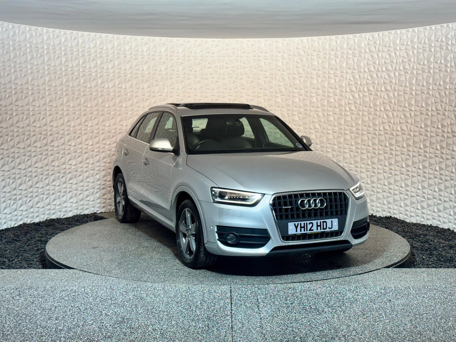 Audi Q3 2.0 TDI SE S Tronic quattro Euro 5 (s/s) 5dr 5dr Automatic 2012