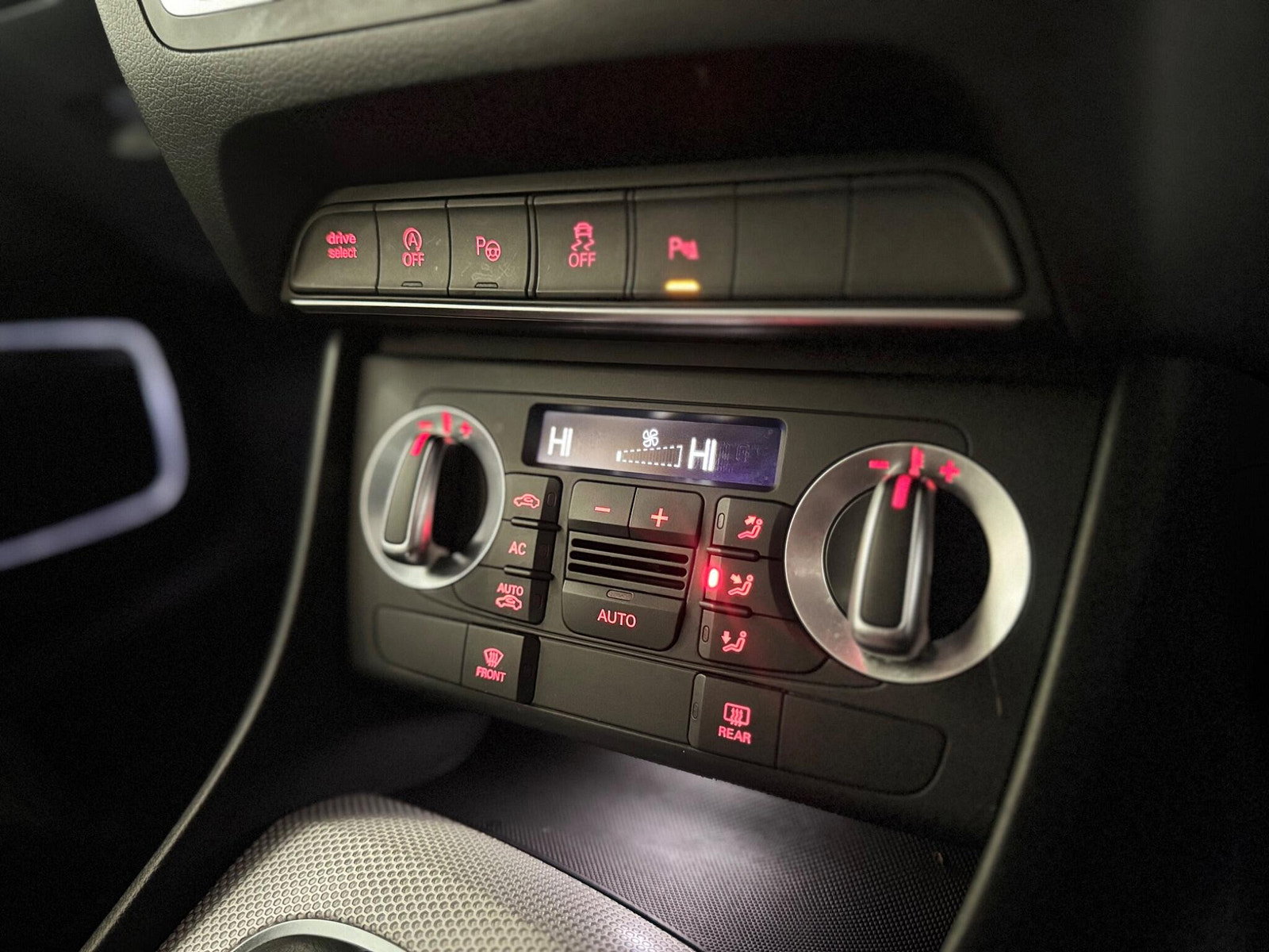 Audi Q3 2.0 TDI SE S Tronic quattro Euro 5 (s/s) 5dr 5dr Automatic 2012