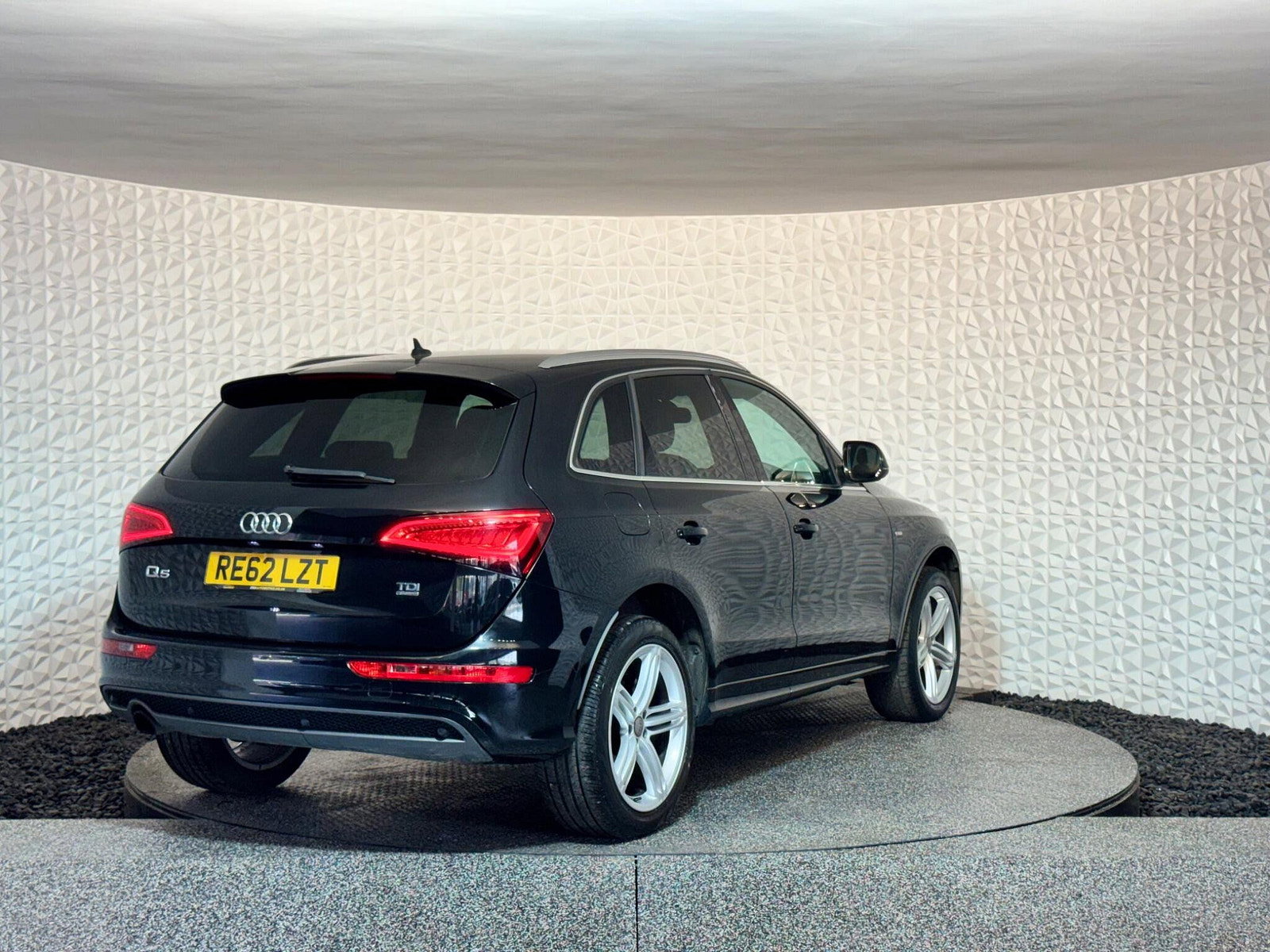 Audi Q5 2.0 TDI S line Plus quattro Euro 5 (s/s) 5dr 5dr Manual 2012