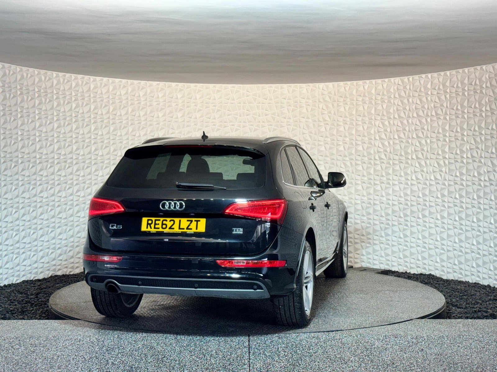 Audi Q5 2.0 TDI S line Plus quattro Euro 5 (s/s) 5dr 5dr Manual 2012