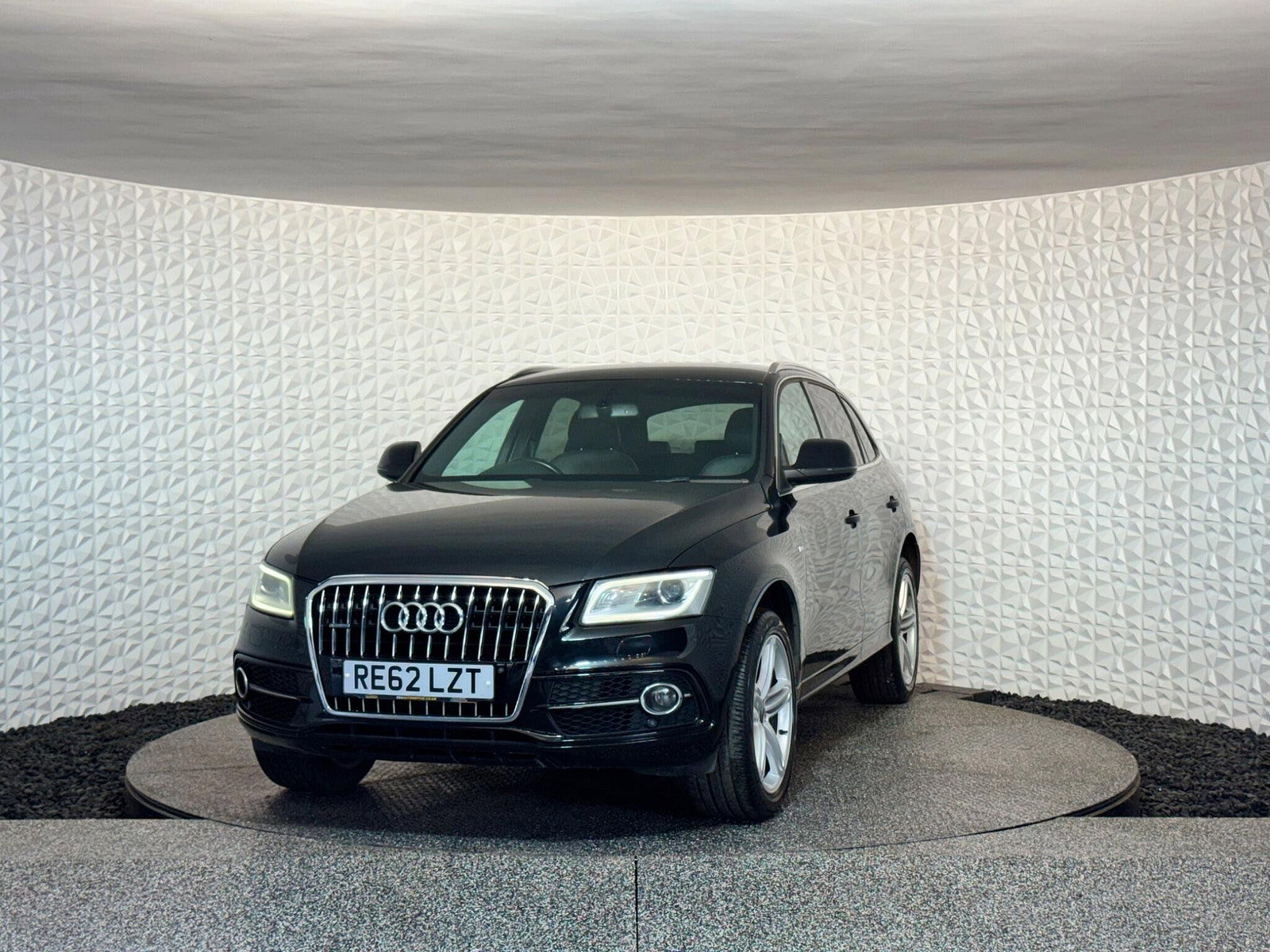 Audi Q5 2.0 TDI S line Plus quattro Euro 5 (s/s) 5dr 5dr Manual 2012