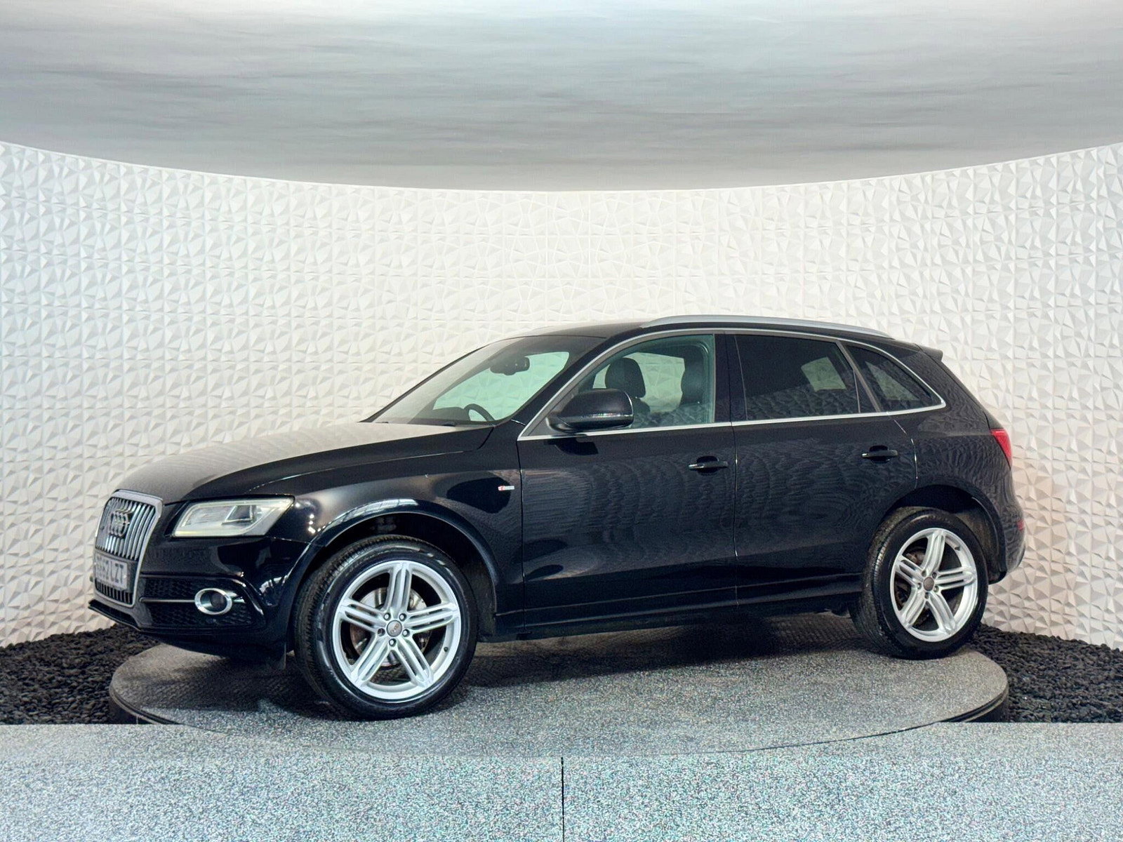 Audi Q5 2.0 TDI S line Plus quattro Euro 5 (s/s) 5dr 5dr Manual 2012