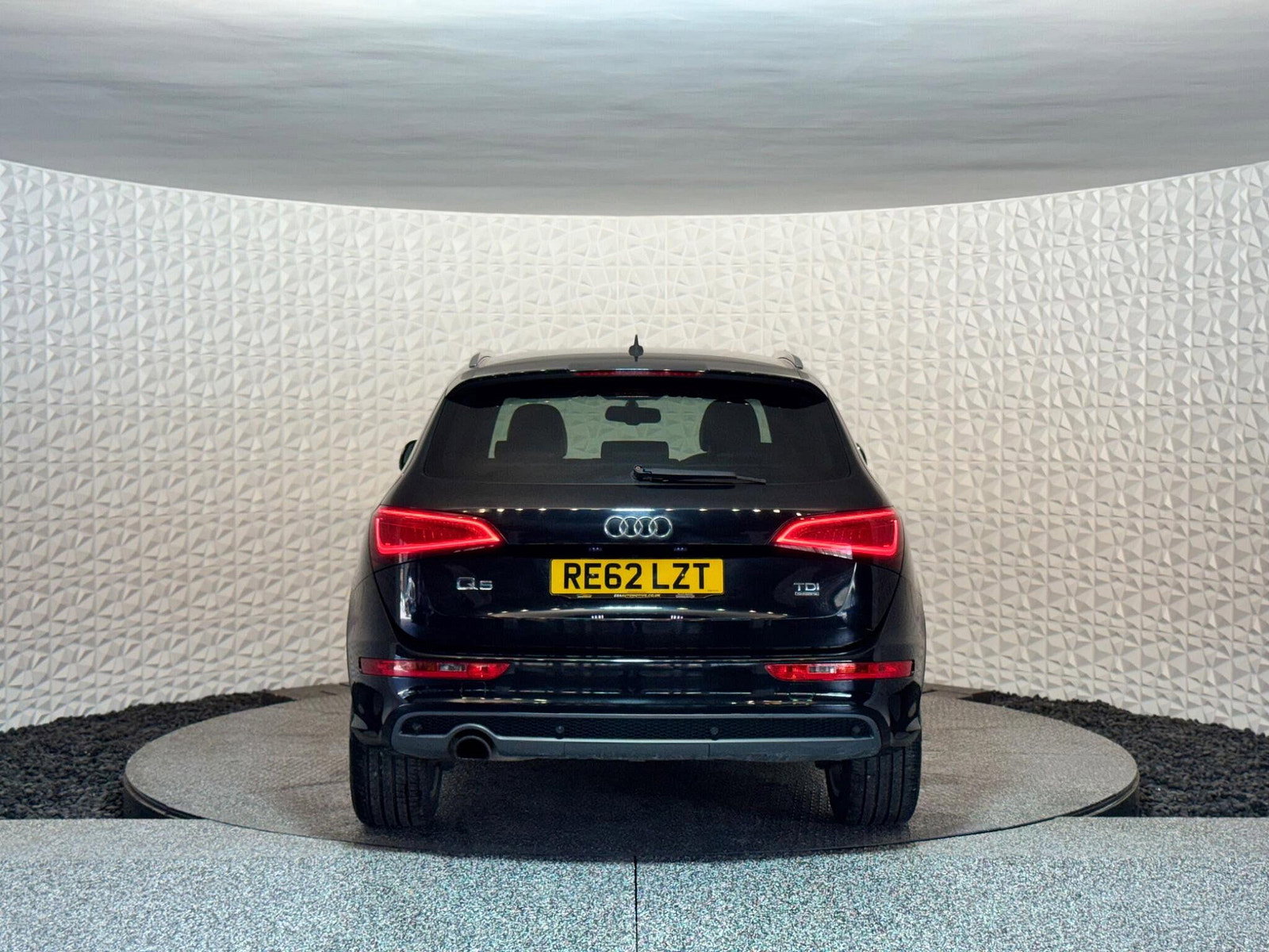 Audi Q5 2.0 TDI S line Plus quattro Euro 5 (s/s) 5dr 5dr Manual 2012