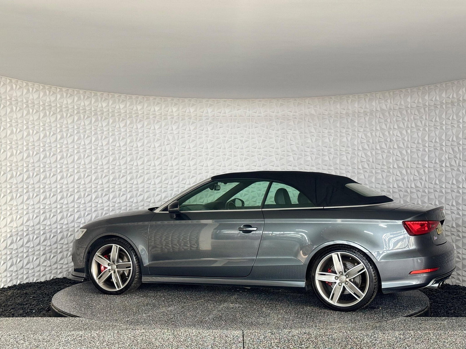 Audi S3 2.0 TFSI Cabriolet S Tronic quattro Euro 6 (s/s) 2dr 2dr Automatic 2015