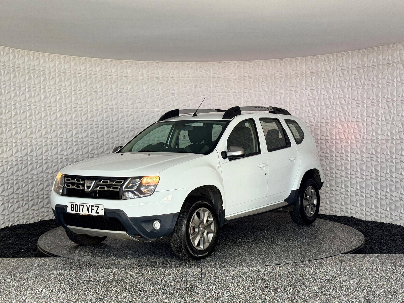 Dacia Duster 1.5 dCi Laureate EDC Euro 6 (s/s) 5dr 5dr Automatic 2017